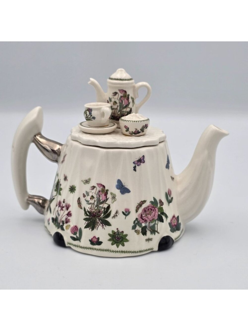 Miniature Portmeirion Botanic Garden Victorian Teapot Topper Floral Butterfly - Picture 1 of 10